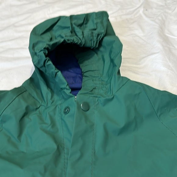Lands End Green Hooded Raincoat Size 6/7 snap front - Picture 2 of 7